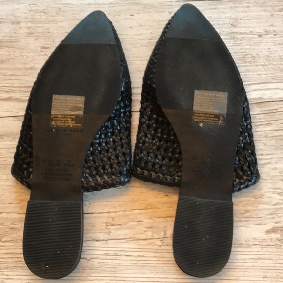 American Eagle Woven Slip on Flats Mule Black size 7 - Picture 3 of 3